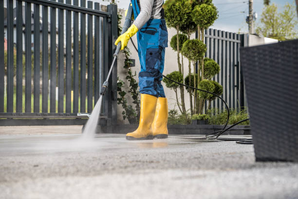 Best Sidewalk and Walkway Cleaning  in Sweetser, IN